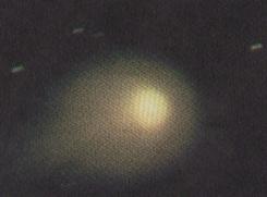 Кометы (на фотографии комета Галлея) - это небесные тела, за которыми астрономы-любители наблюдают больше всего